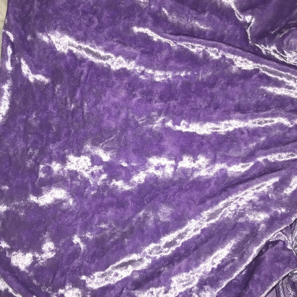 Beautiful sexy velour mini dress size small - Picture 4 of 16